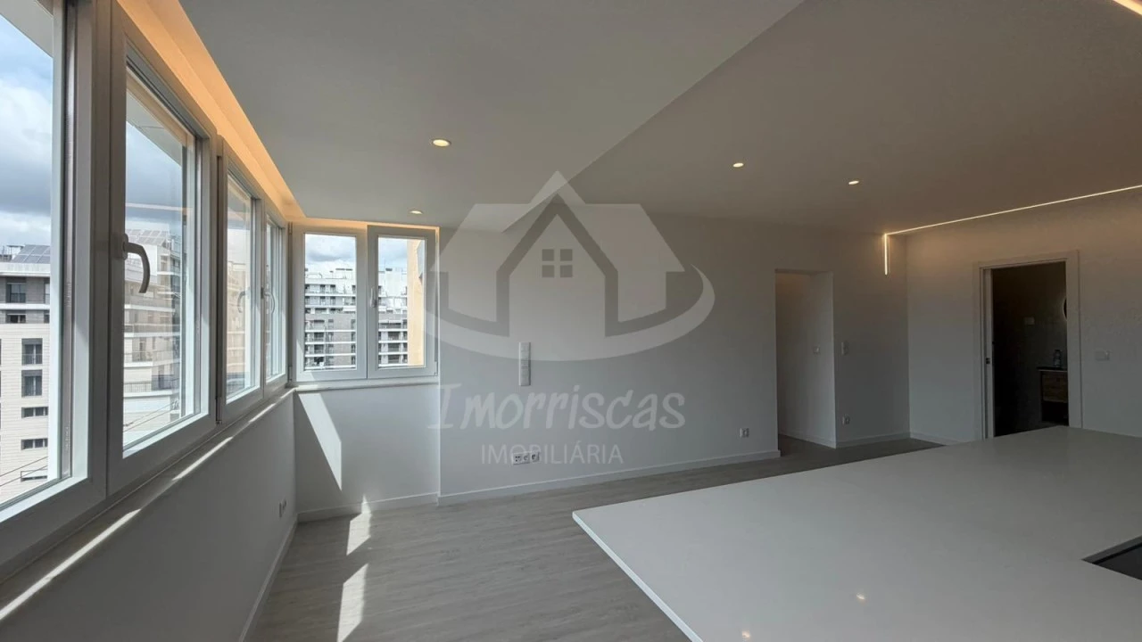 Apartamento T3 para Venda em Olivais Foto 7