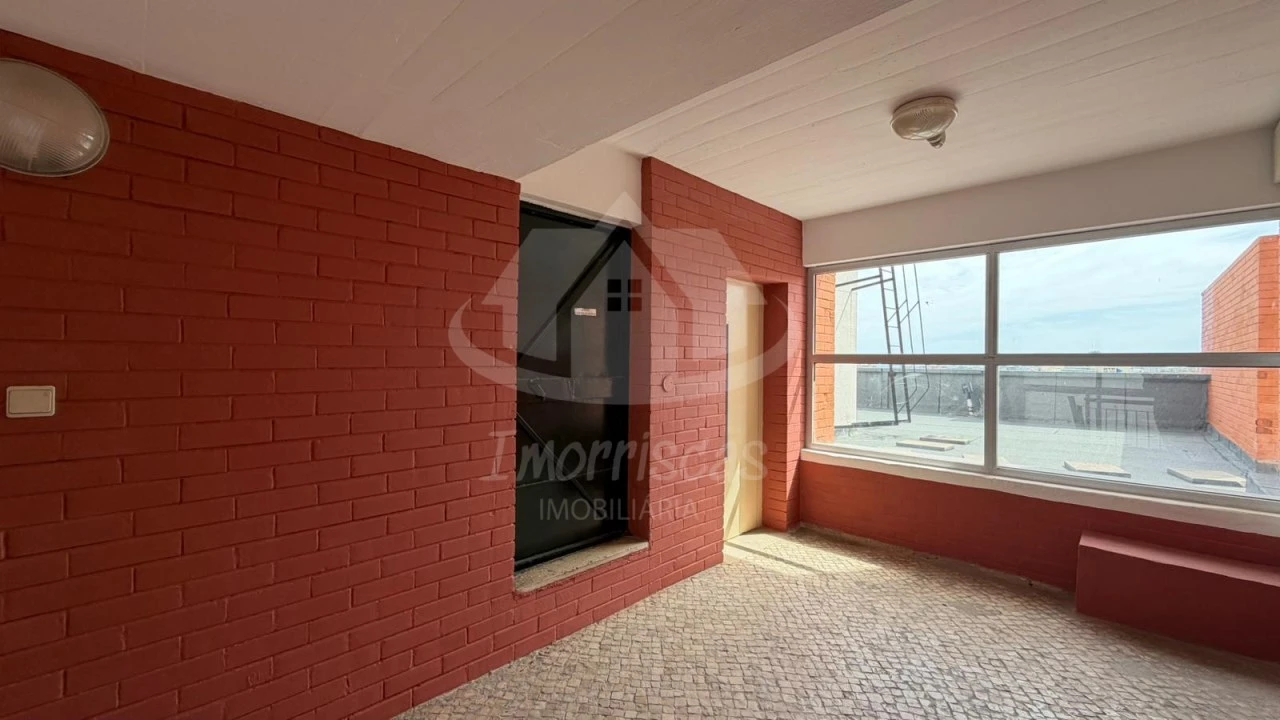Apartamento T3 para Venda em Olivais Foto 37