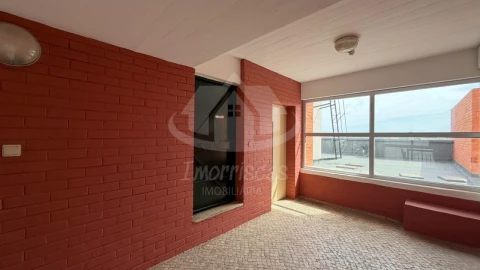 Apartamento T3 para Venda em Olivais