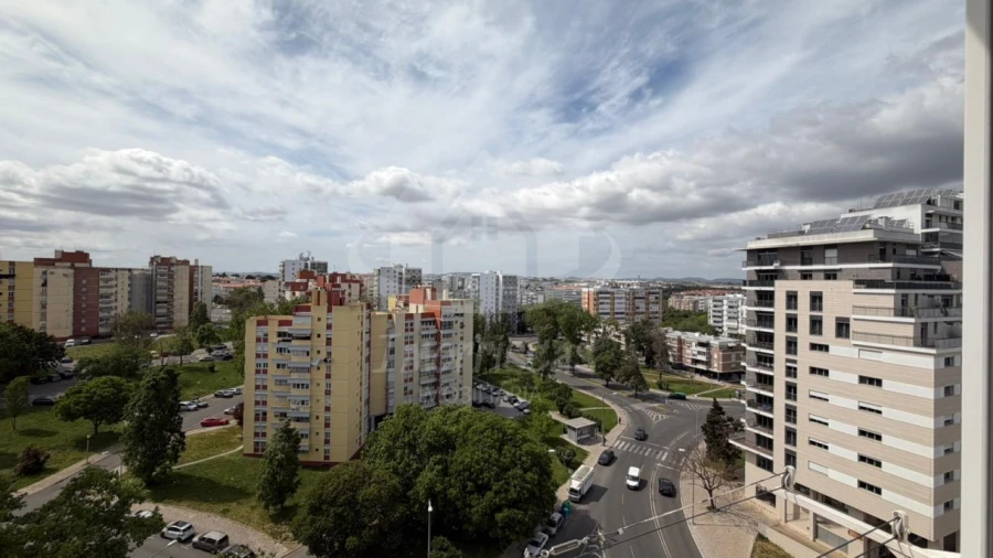 Apartamento T3 para Venda em Olivais Foto 39