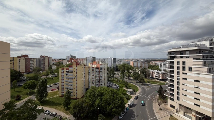 Apartamento T3 para Venda em Olivais Foto 40