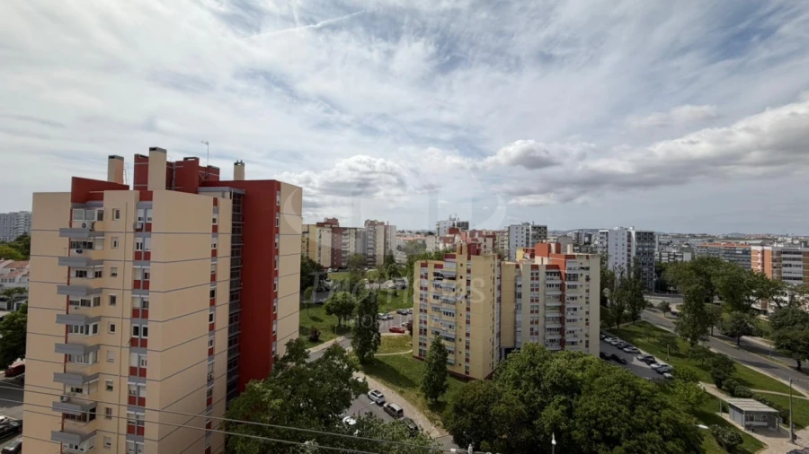 Apartamento T3 para Venda em Olivais Foto 41