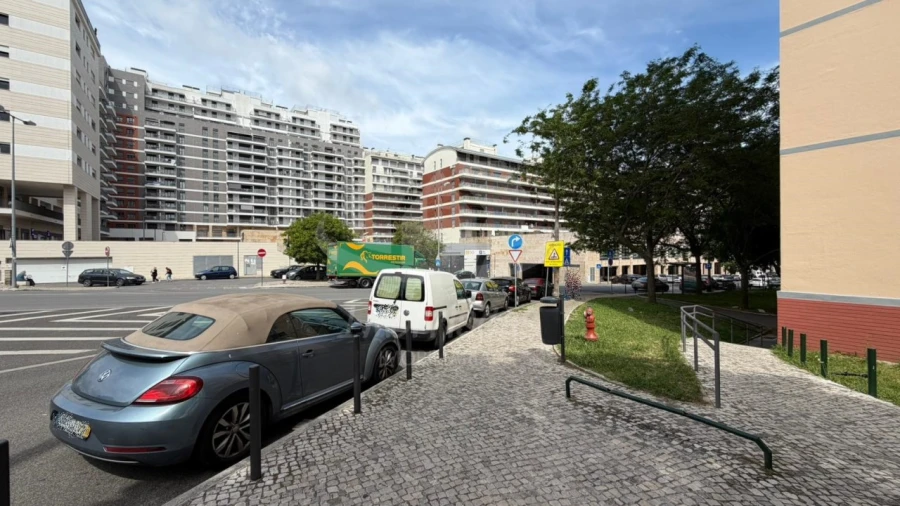 Apartamento T3 para Venda em Olivais Foto 46