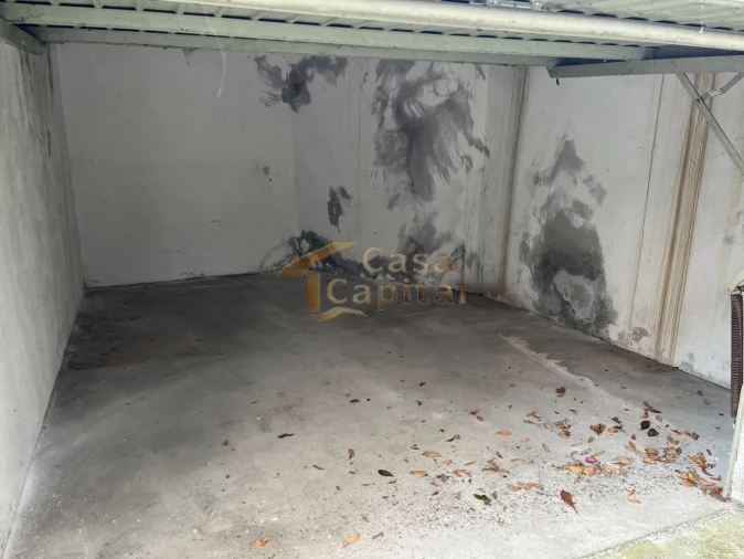 Garagem para Arrendamento em Nossa Senhora da Conceição, São Pedro e São Dinis Foto 3