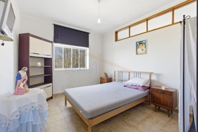 Quinta para Venda em Olho Marinho