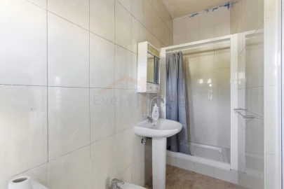 Quinta para Venda em Olho Marinho