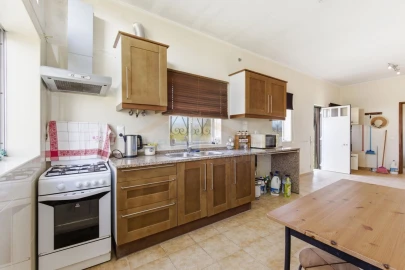 Quinta para Venda em Olho Marinho