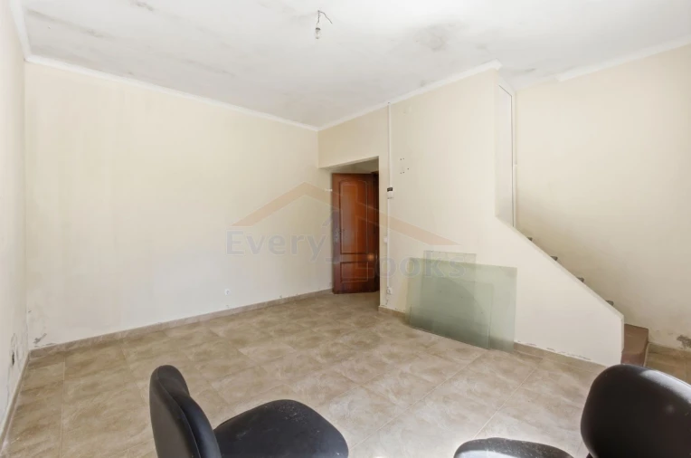 Quinta T10 para Venda em Olho Marinho Foto 43