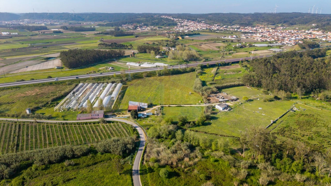 Quinta T10 para Venda em Olho Marinho Foto 1