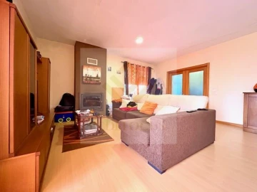 Moradia T4 para Venda em Valega