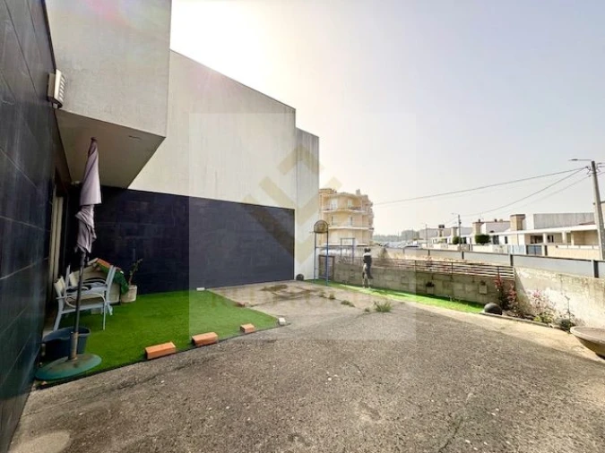 Moradia T4 para Venda em Valega Foto 36