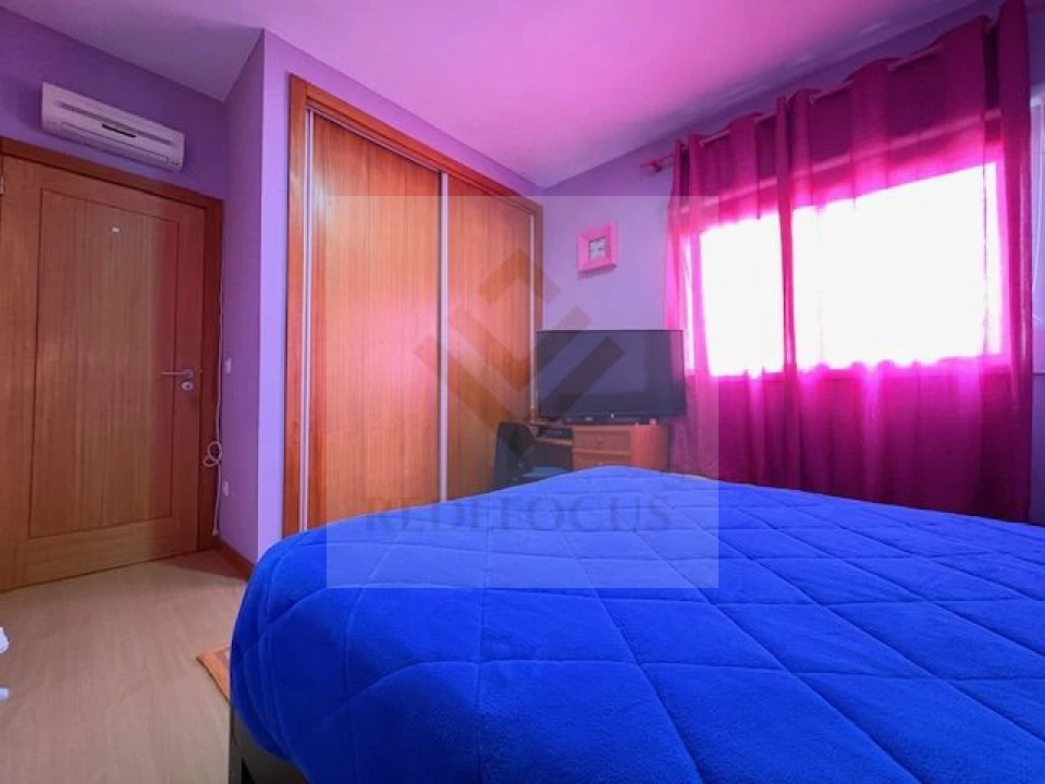 Moradia T4 para Venda em Valega Foto 28