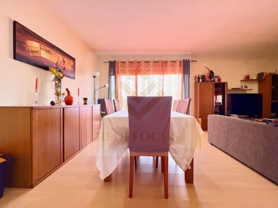 Moradia T4 para Venda em Valega Foto 6