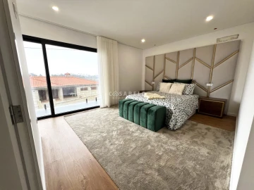 Moradia T3 para Venda em Sanfins Lamoso Codessos