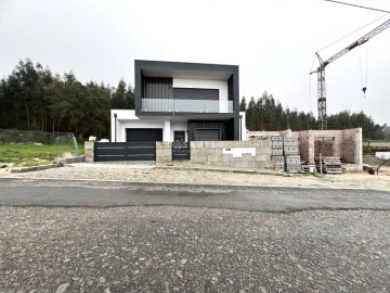 Moradia T3 para Venda em Sanfins Lamoso Codessos