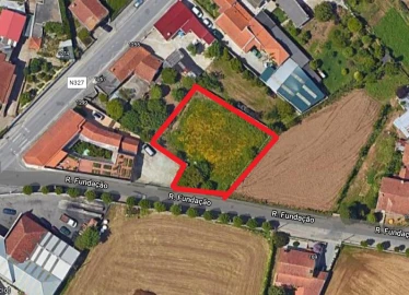 Terreno para Venda em São Miguel do Souto e Mosteirô