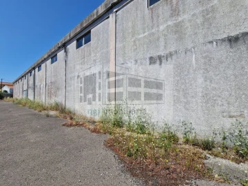 Loja para Venda em Queluz e Belas