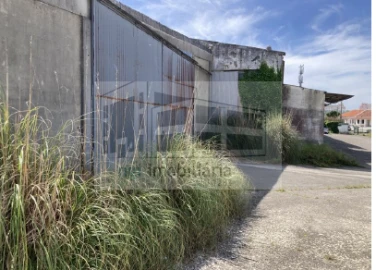 Loja para Venda em Queluz e Belas