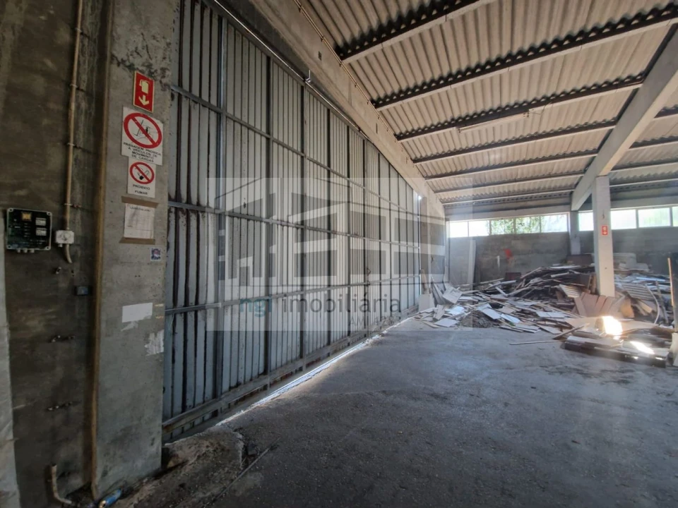 Loja para Venda em Queluz e Belas Foto 13