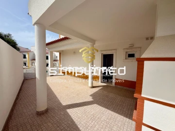 Moradia T3 para Venda em Ericeira