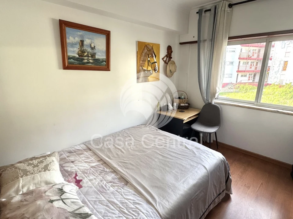 Apartamento T2 para Venda em Queluz e Belas Foto 38