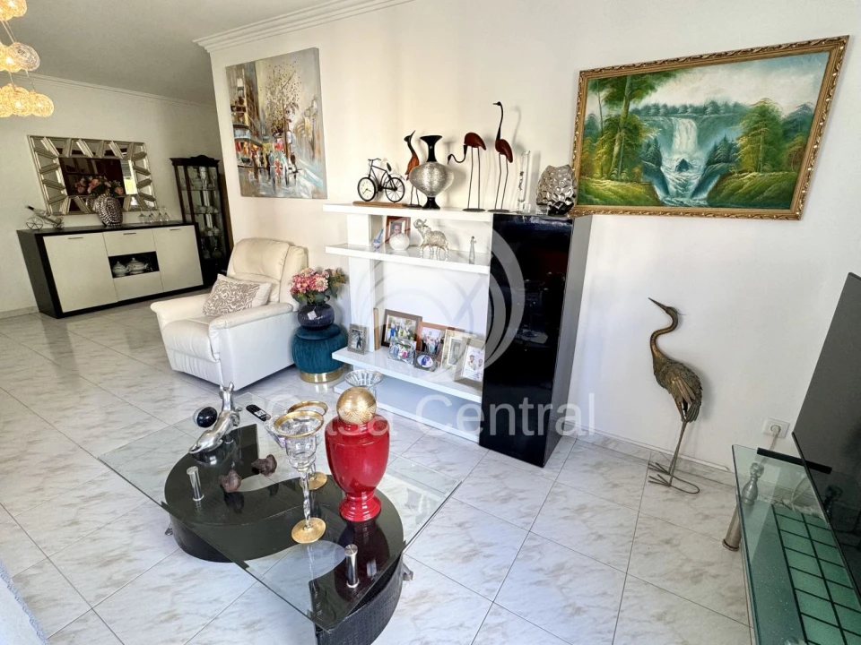 Apartamento T2 para Venda em Queluz e Belas Foto 12