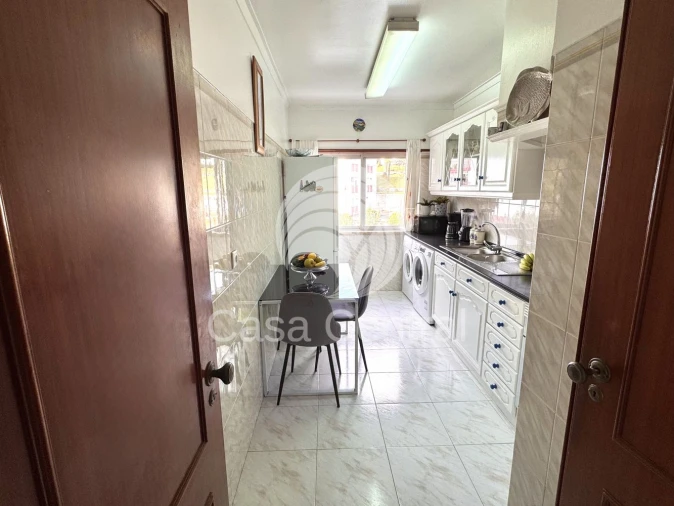 Apartamento T2 para Venda em Queluz e Belas Foto 19