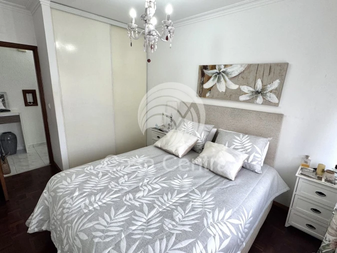 Apartamento T2 para Venda em Queluz e Belas Foto 30