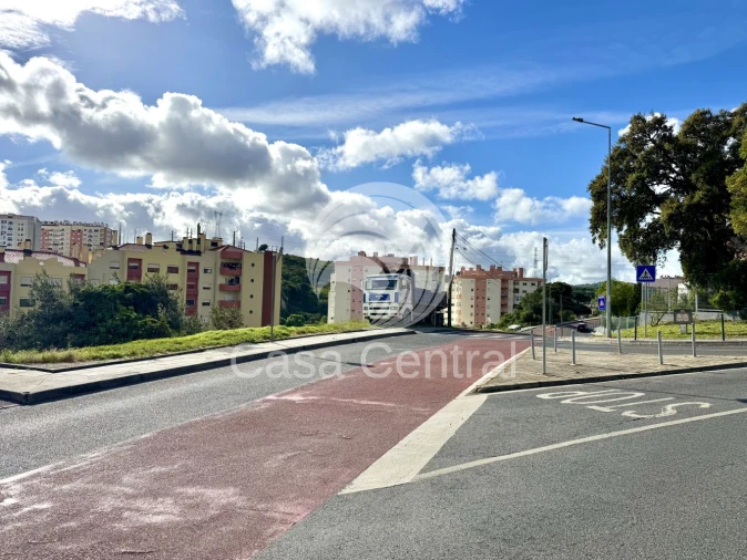 Apartamento T2 para Venda em Queluz e Belas Foto 47