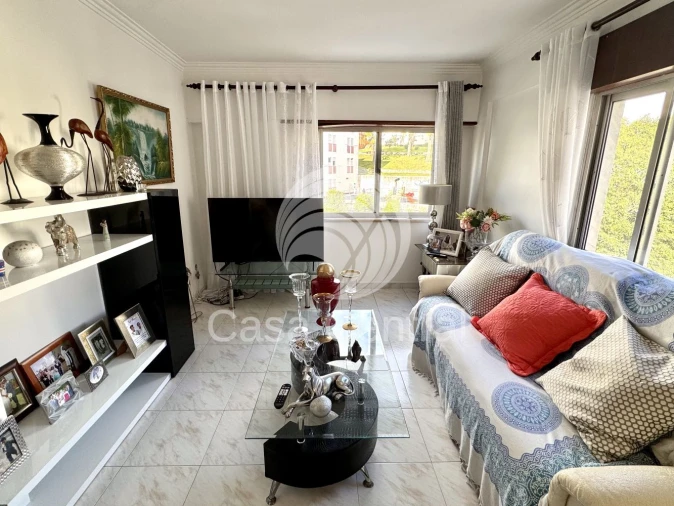 Apartamento T2 para Venda em Queluz e Belas Foto 9