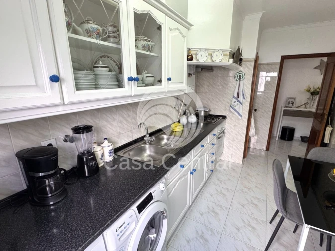 Apartamento T2 para Venda em Queluz e Belas Foto 26