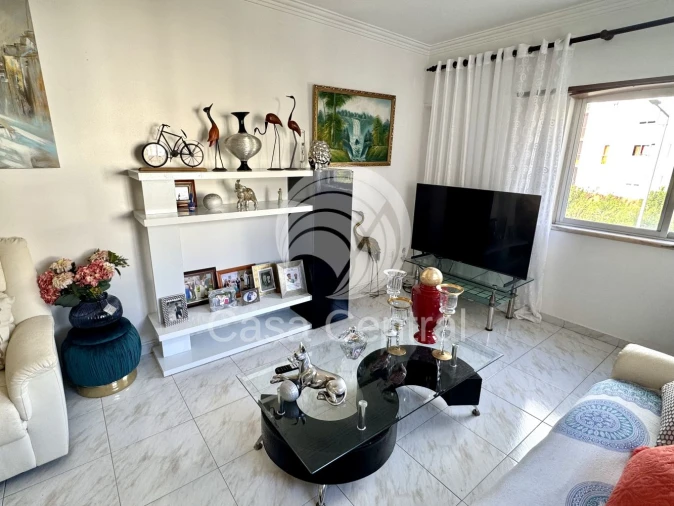 Apartamento T2 para Venda em Queluz e Belas Foto 10