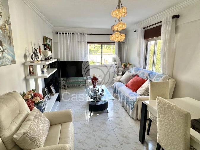Apartamento T2 para Venda em Queluz e Belas Foto 8