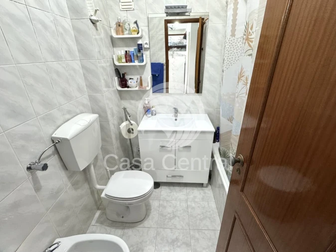 Apartamento T2 para Venda em Queluz e Belas Foto 34