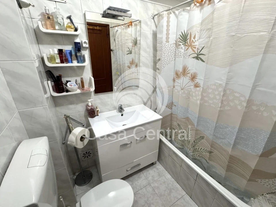 Apartamento T2 para Venda em Queluz e Belas Foto 36