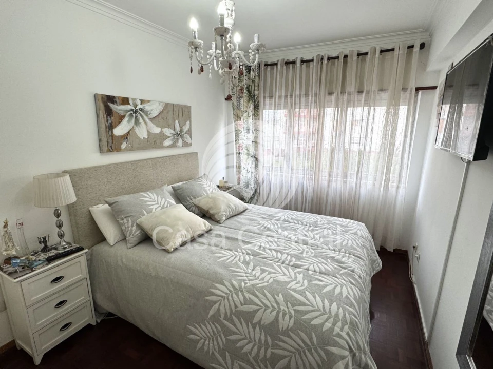 Apartamento T2 para Venda em Queluz e Belas Foto 29