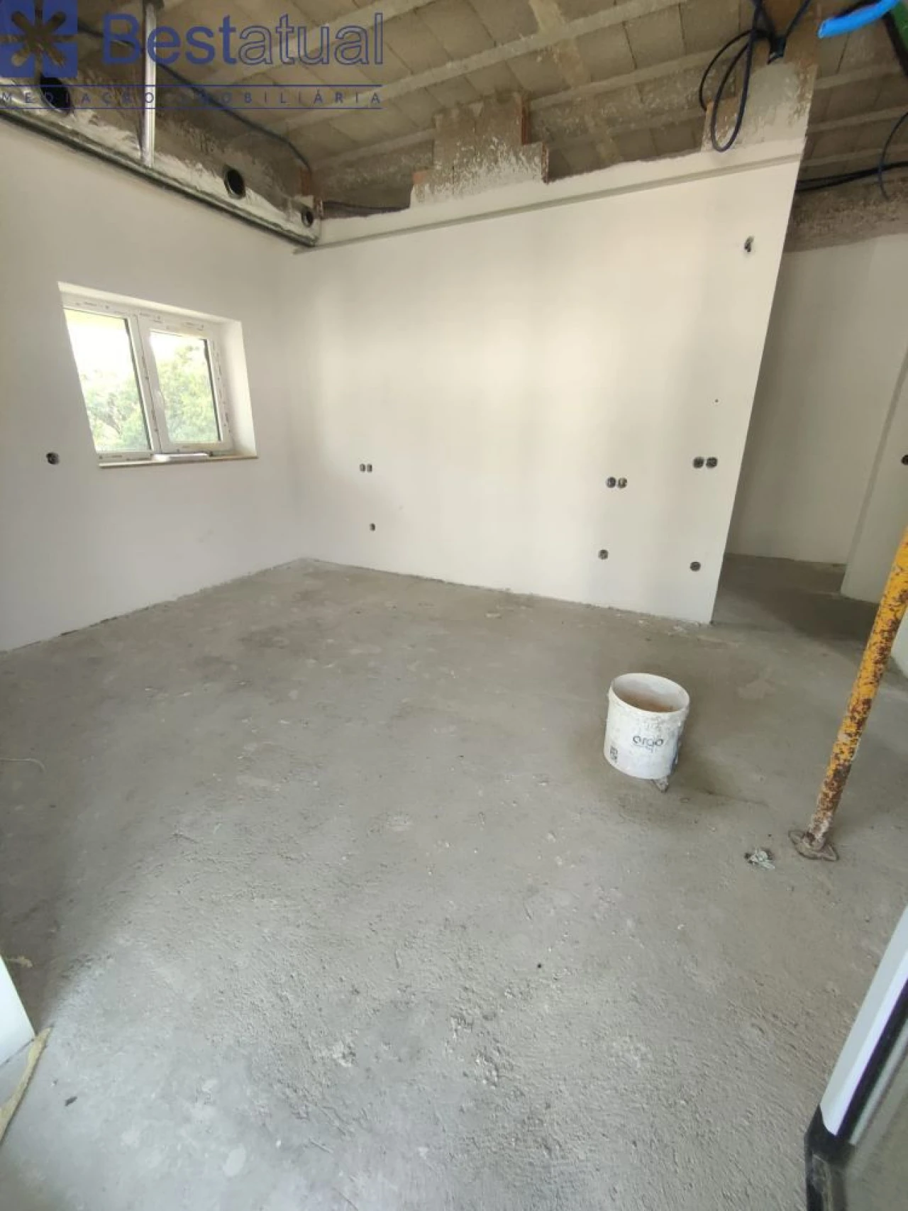 Moradia T3 para Venda em Landim Foto 16