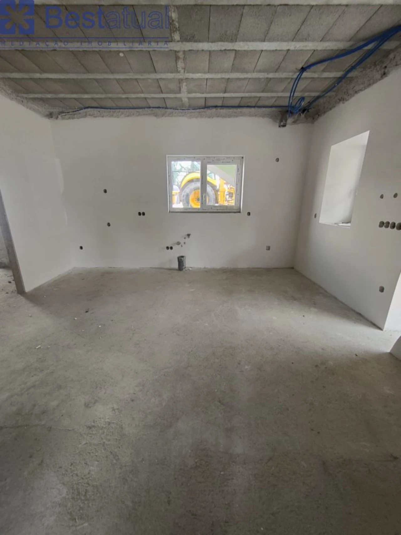 Moradia T3 para Venda em Landim Foto 11