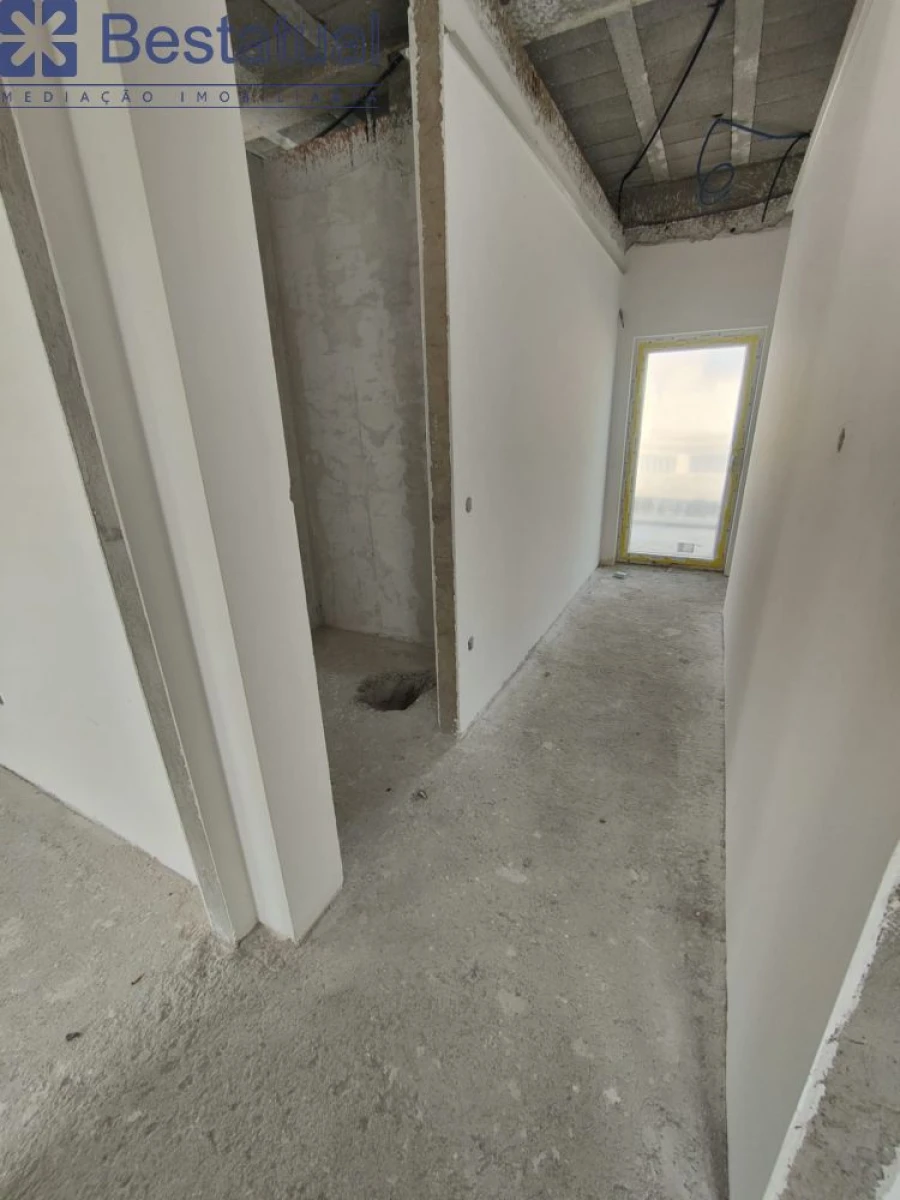 Moradia T3 para Venda em Landim Foto 48