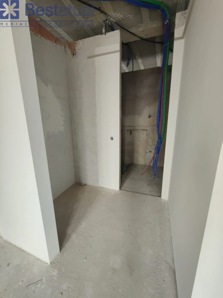 Moradia T3 para Venda em Landim Foto 45