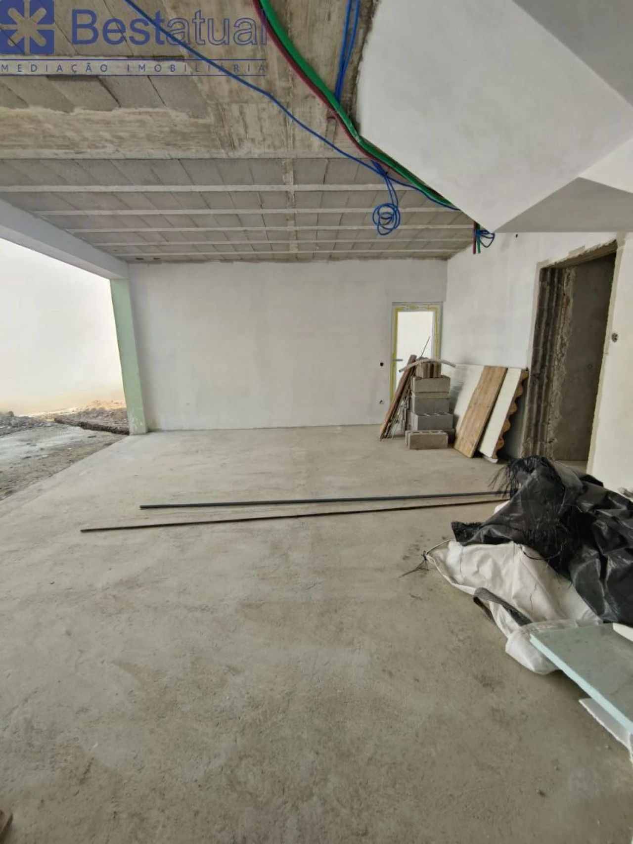 Moradia T3 para Venda em Landim Foto 34