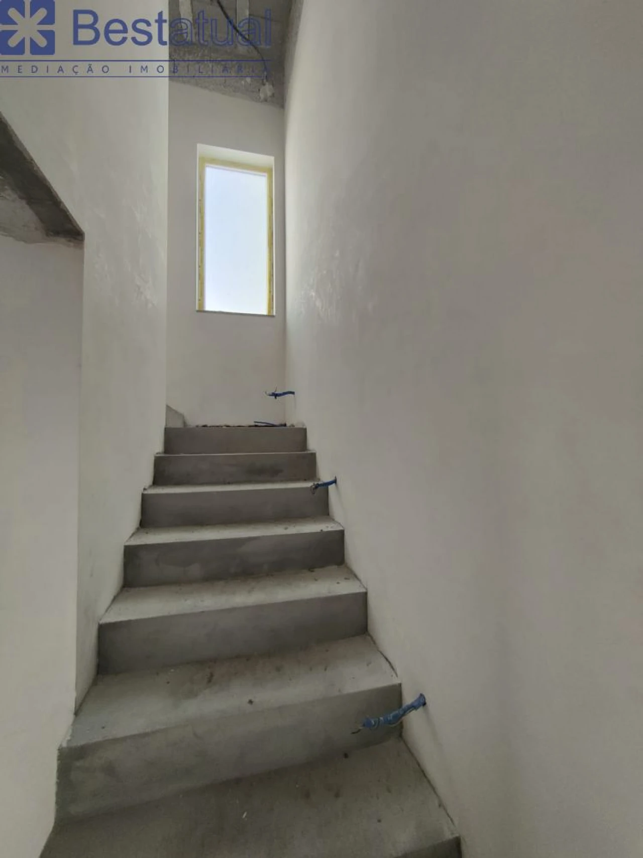 Moradia T3 para Venda em Landim Foto 33