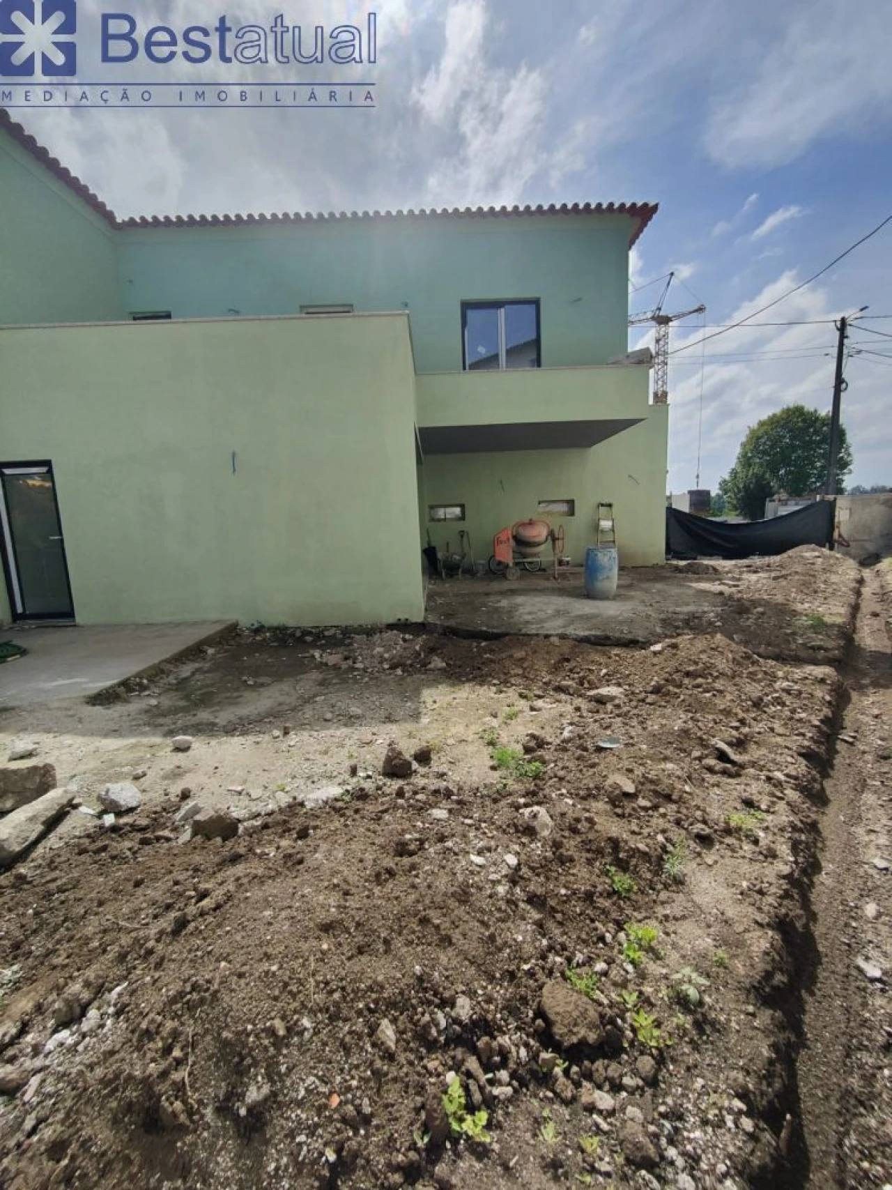 Moradia T3 para Venda em Landim Foto 14