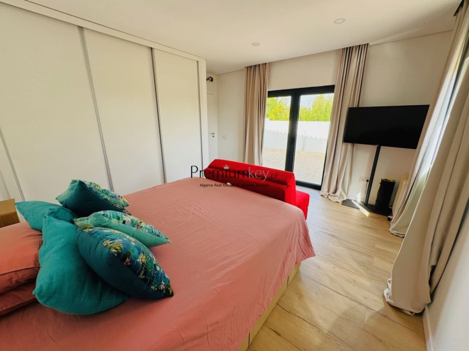 Moradia T3 para Venda em Paderne Foto 35