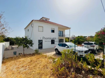 Moradia T3 para Venda em Paderne