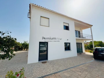 Moradia T3 para Venda em Paderne