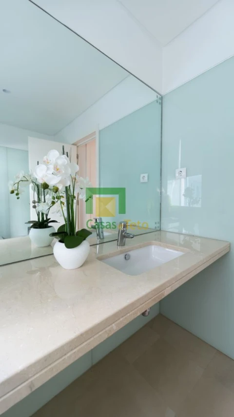 Apartamento T4 para Venda em Funchal (Se)