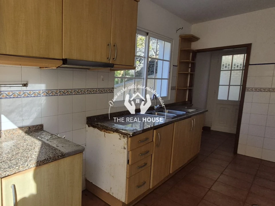 Moradia T3 para Venda em Imaculado Coração de Maria Foto 11