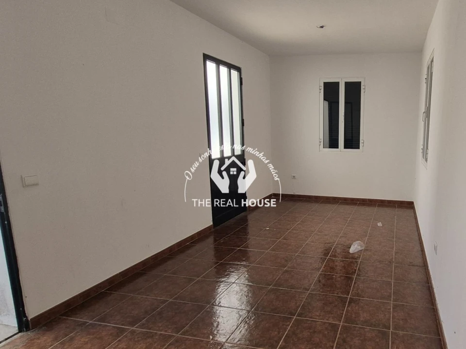 Moradia T3 para Venda em Imaculado Coração de Maria Foto 13