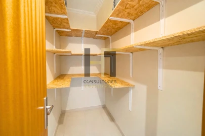 Apartamento T2 para Venda em Coronado (São Romão e São Mamede)